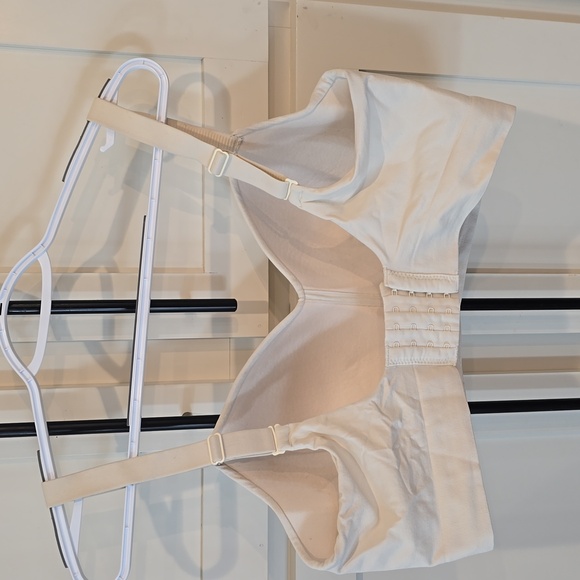 Truekind® Supportive Comfort Wireless Shaping Bras XL - Picture 7 of 7